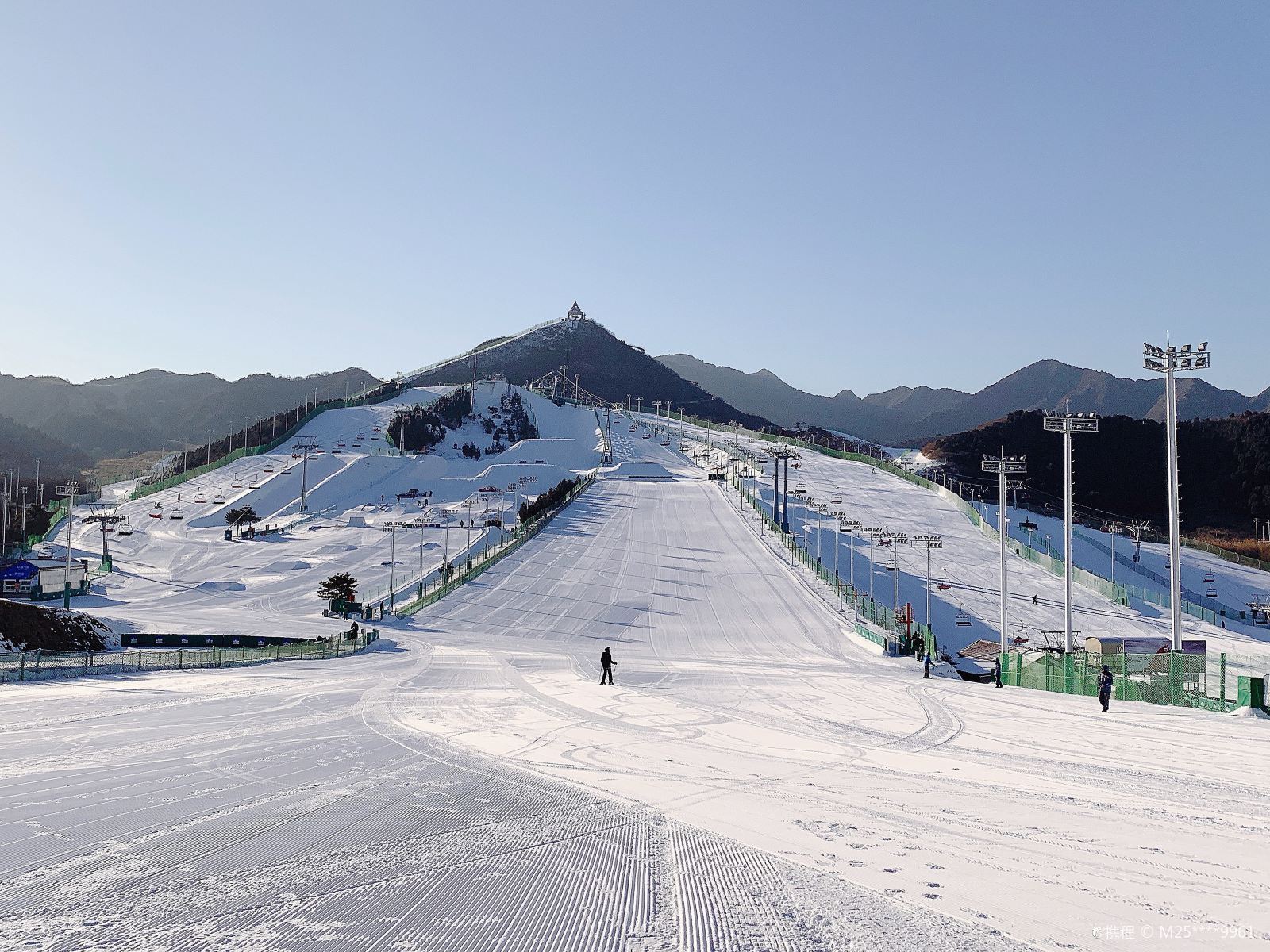 南山滑雪场 - 图片1