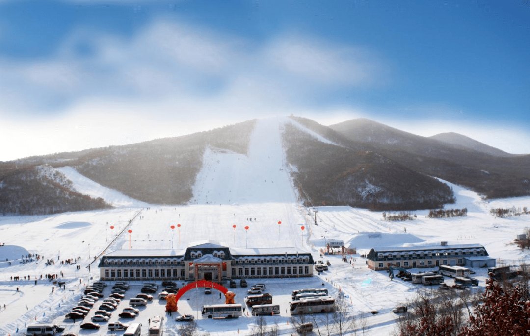 扎兰屯金龙山滑雪场 - 图片3