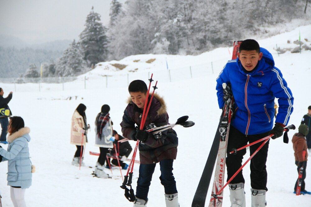 广元曾家山国际滑雪场 - 图片3