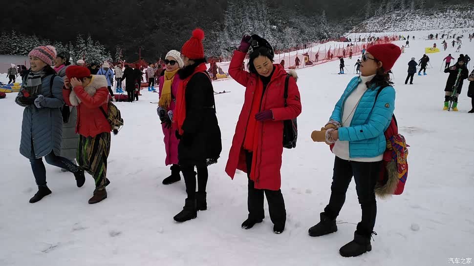 重庆石柱白天池滑雪场 - 图片3