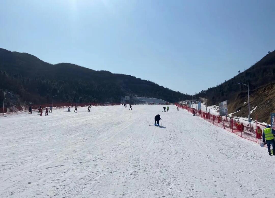 七星岭滑雪场 - 图片1