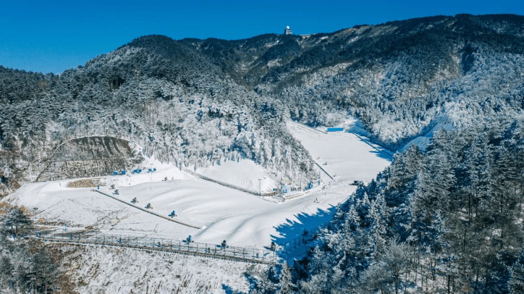 大明山万松岭滑雪场 - 图片2