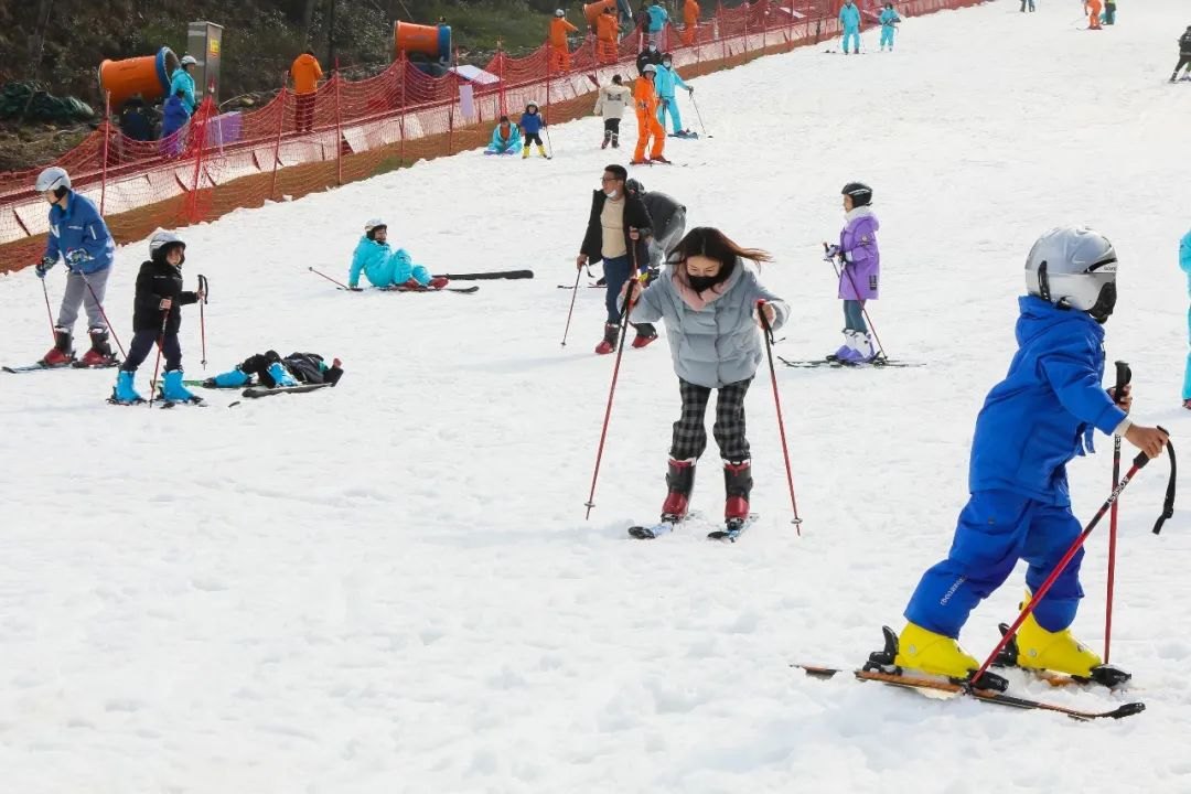 桐庐生仙里国际滑雪场 - 图片3