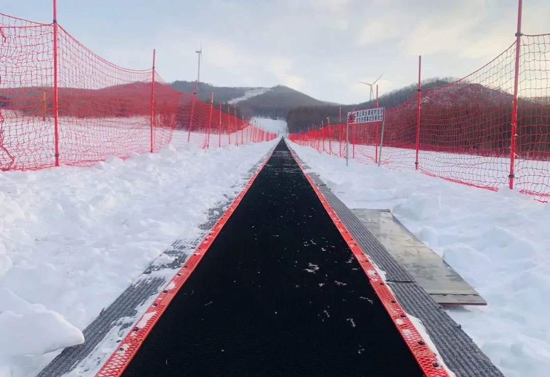 佳木斯市卧佛山滑雪场 - 图片3