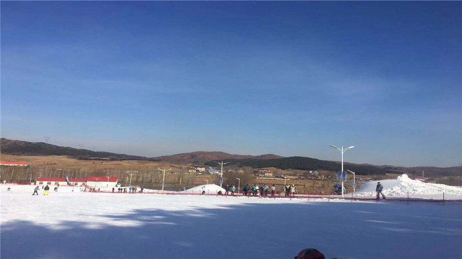 兰西八岔沟滑雪度假小镇 - 图片4
