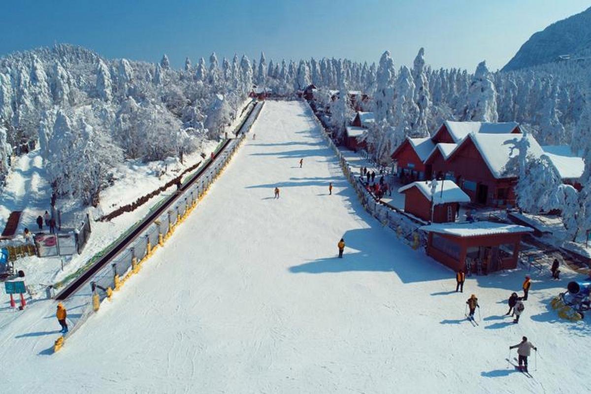峨眉山滑雪场 - 图片3