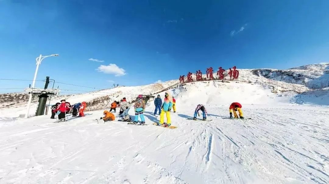 金湖杨国际滑雪场 - 图片2