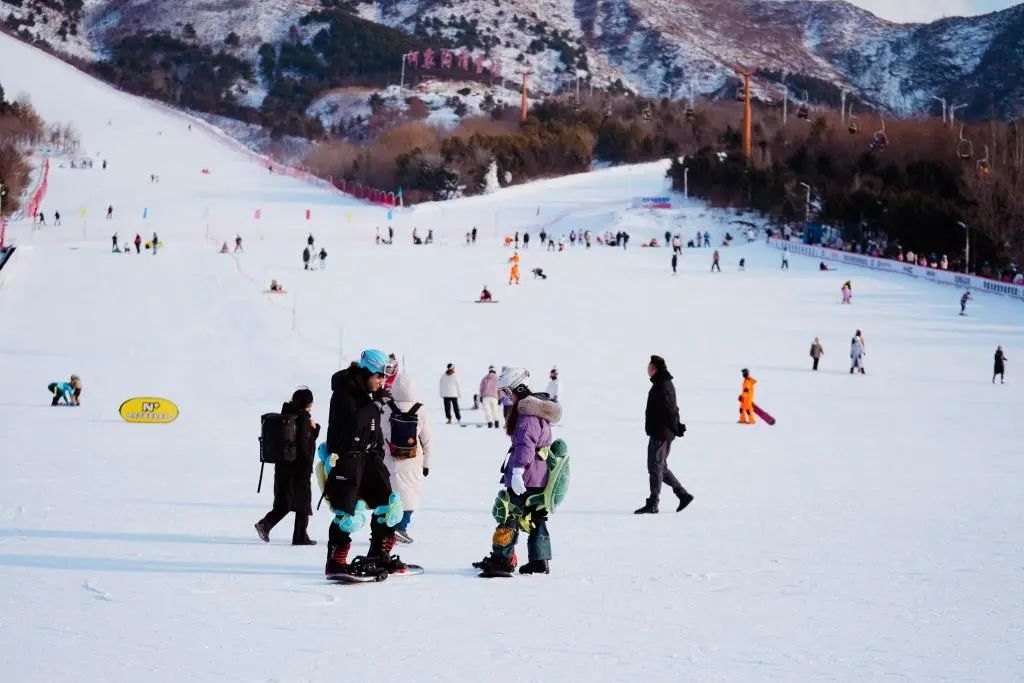 营口何家沟滑雪场 - 图片1