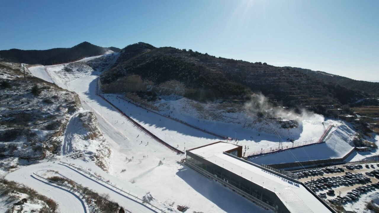 东壹山亚布洛尼国际滑雪场