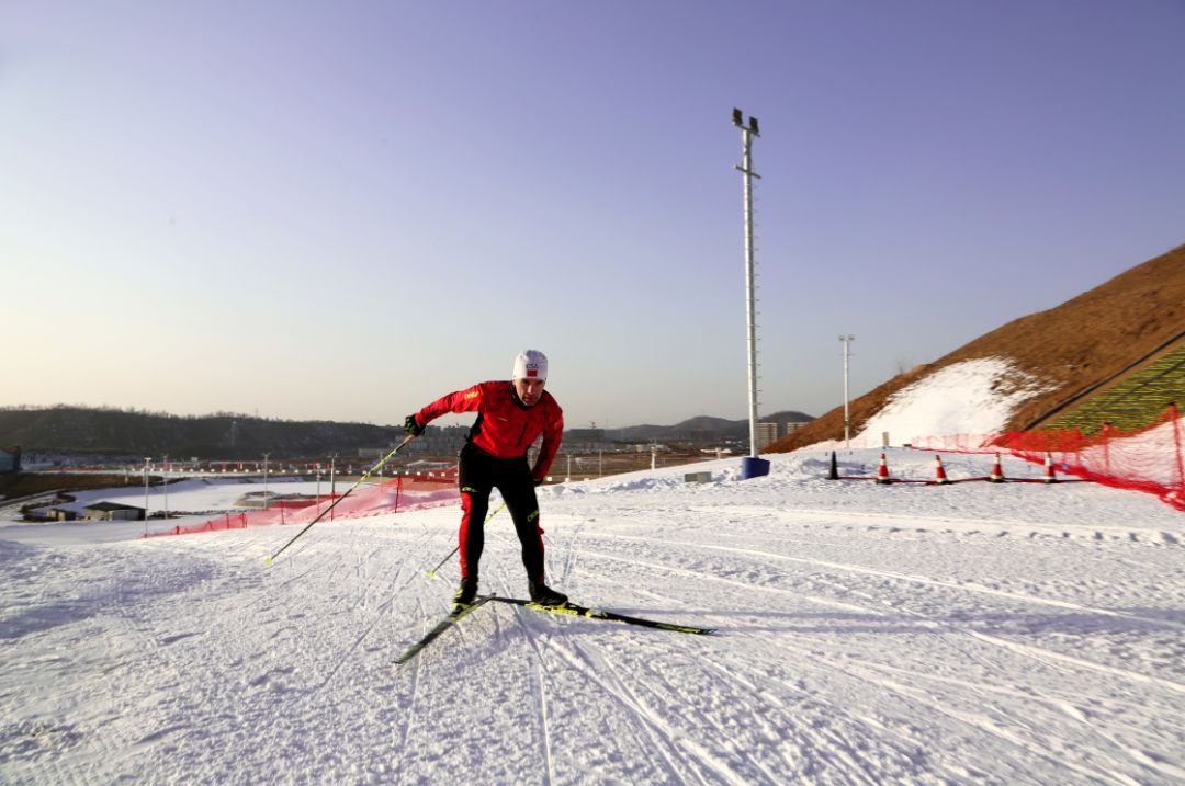 延安国际滑雪场