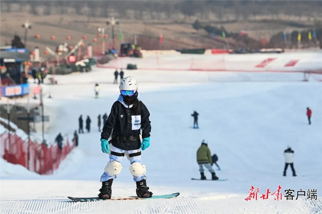陇东滑雪场