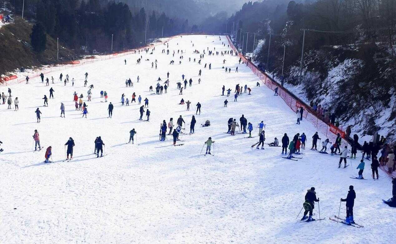 晋公山滑雪场 - 图片2