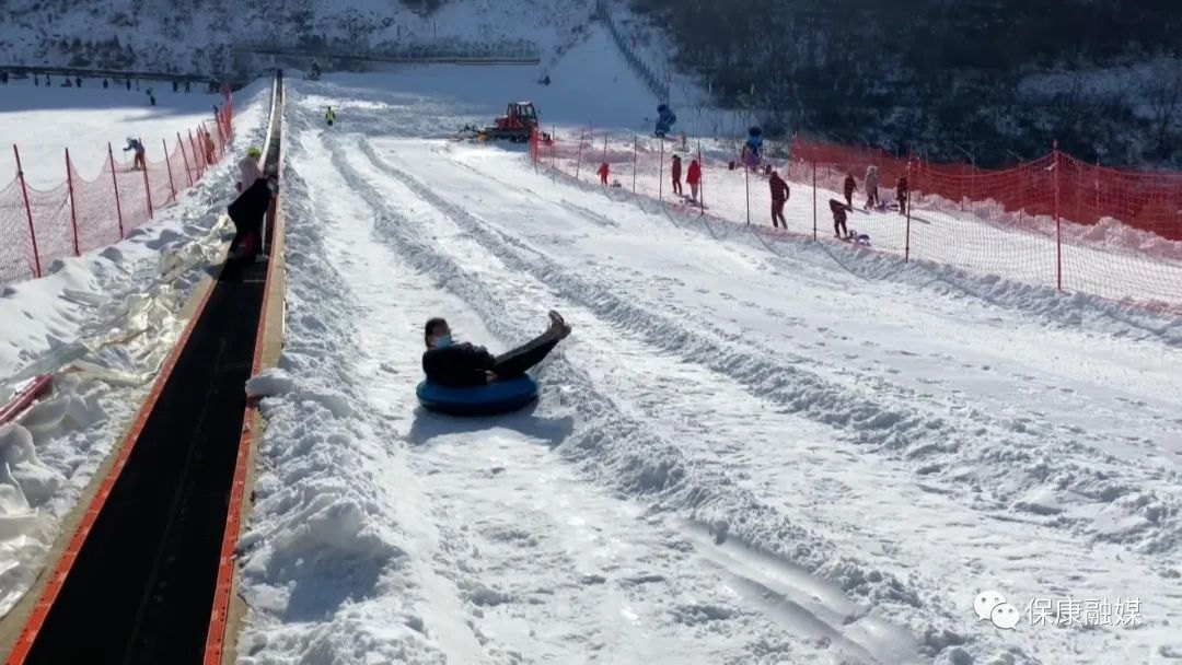 梅花寨云海滑雪场