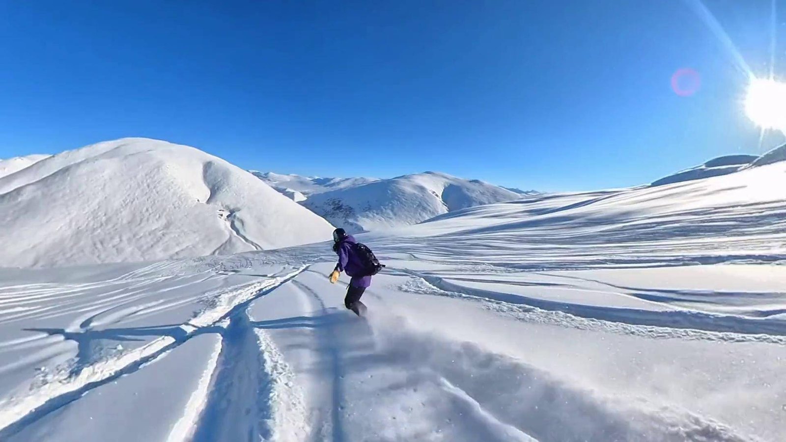 野卡峡国际滑雪场
