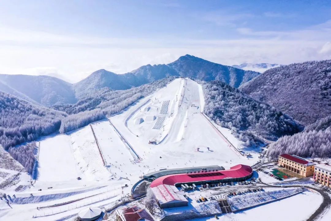 神农架旅游滑雪场